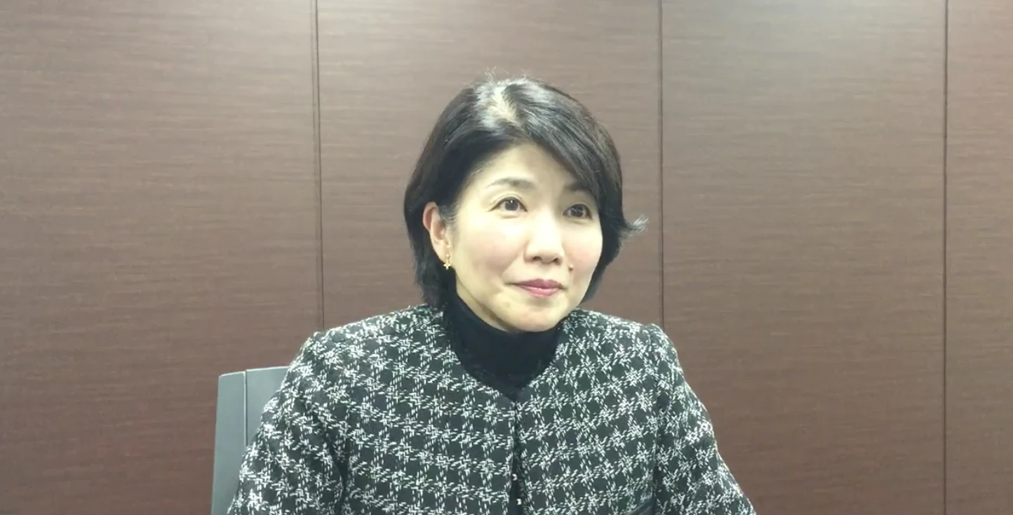 二反田悦子様